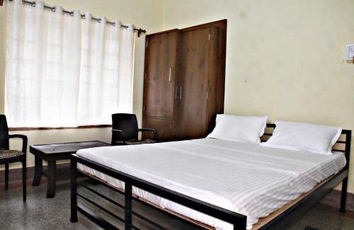 Jhargram Hotel | Comfortable Stay at Jhargram Eshani Hotels & Guest House