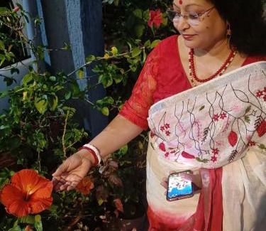 Bhopal House | Cozy Jheelam Homestay: Family-Friendly with Dining Options