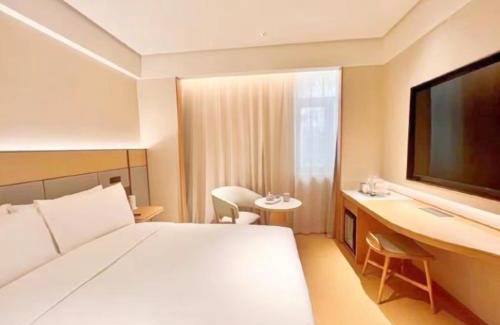 Fengtai Hotel | JI Hotel Beijing Headquarters Base Science Park Subway Station