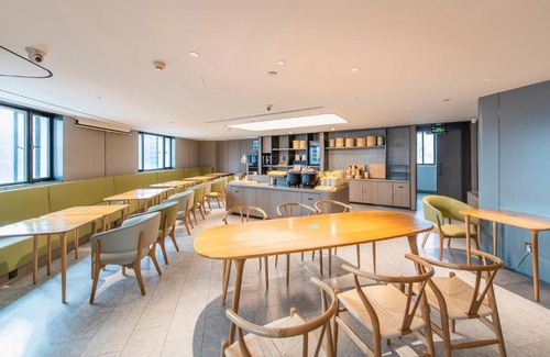 Central Business District Hotel | Elegant Stay at JI Hotel Shenzhen Expo Center - Family Friendly
