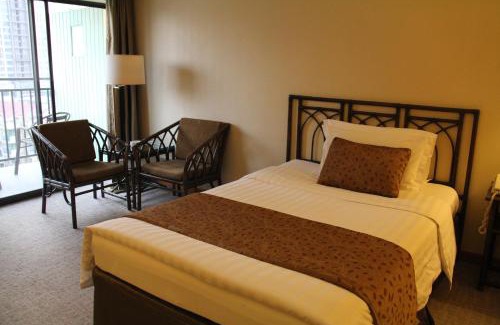 Beilin Hotel | Experience Premier Hotels in Xi'an with Pools & Spas