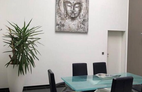 Uebach-Palenberg Apartment | Inviting Jidajo Boarding Lounge: Pet & Child Friendly Stay