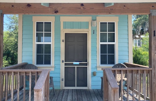 Braden River Cabin | Jiggs Landing, Cabin 1 - Old World Preserve Side