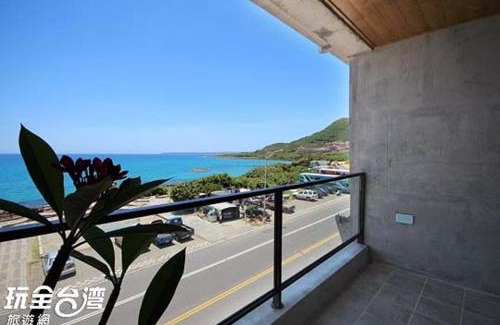 Sail Rock Beach House | Discover Jing Guan Hotel: Top-Rated with Family Amenities