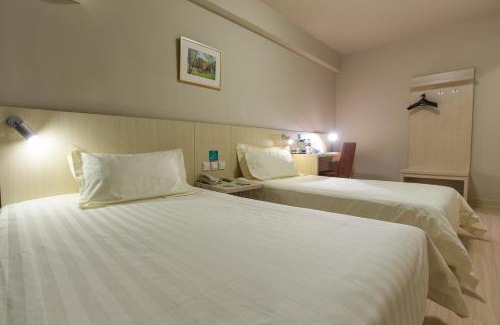 Xicheng Hotel | Family-Friendly Stay at Jinjiang Inn Beijing Hepingmen