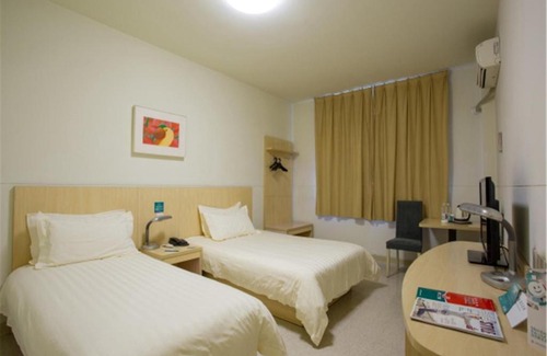 Luyuan Hotel | Convenient Stay at Jinjiang Inn Changchun FAW Factory