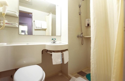 Nanhai Hotel | Budget-Friendly Jinjiang Inn Select Near Guicheng Subway