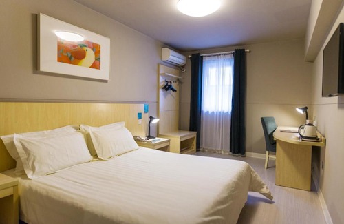 Sanya Hotel | Top-Rated Jinjiang Inn Select Sanya Bay for Families