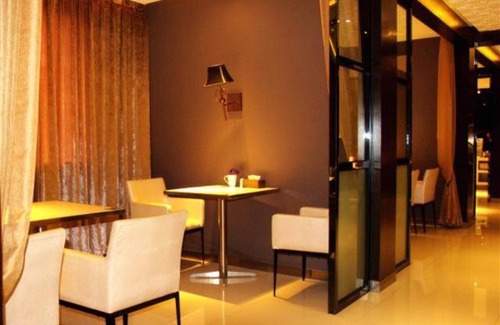 Jinshui District Hotel | Discover Jinjiang Inn Select Zhenzhou near Technology Market