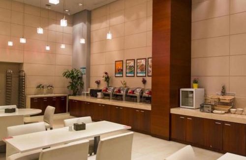 Yanta Qu Hotel | Convenient Stay at Jinjiang Inn Xi'an Dayan Tower