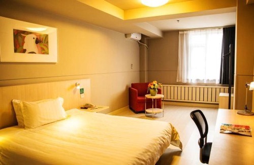 Zhanqian District Hotel | Discover Jinjiang Inn Yingkou Near Dongsheng Market - Top Rated!