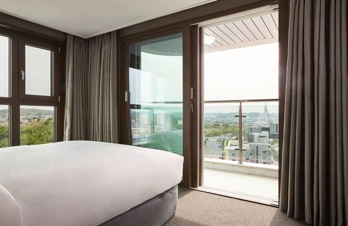 Jinju Hotel | Discover Jinju Raon Stay: Family-Friendly with Breakfast