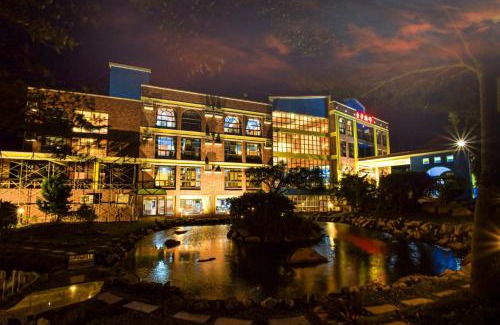 Jinsha Hotel | Experience Comfort at Jinsa Lakeside View Resort