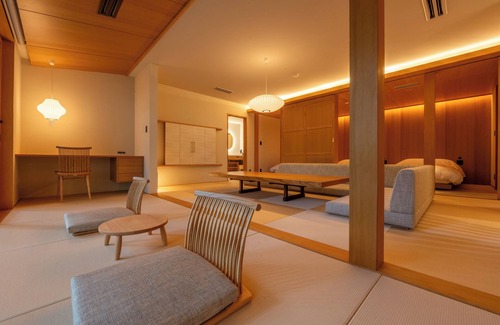 Hadano House | Experience Jinya Ryokan: 4-Star Retreat with Hot Tub & Dining