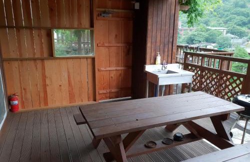 Gurye House | Pet-Friendly Jirisan One Night Two Days Pension with Hot Tub