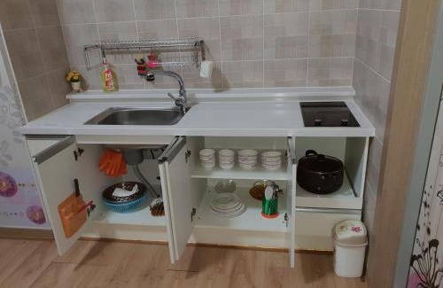 Gurye House | Pet-Friendly Jirisan One Night Two Days Pension with Hot Tub