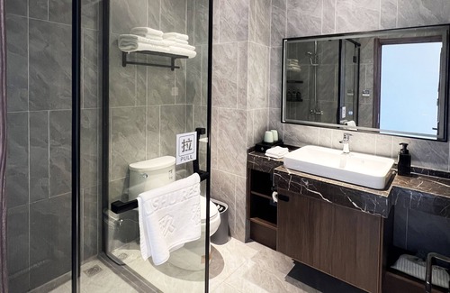 Changshu Bed & Breakfast | Explore Jiu Shu Feng Wu Mei Shu Guan Hotel with Breakfast