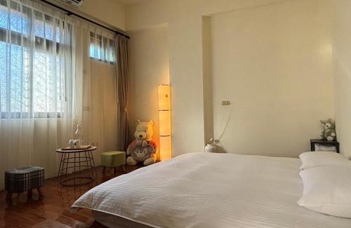 Ruifang House | Explore Jiufen Gourd Stone TreeHouse: 4-Star Family Retreat