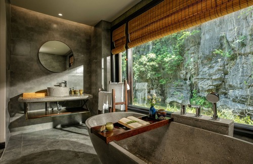 Ninh Binh Hotel | Discover Jiva Hoa Lu Retreat with Pool and Spa Amenities
