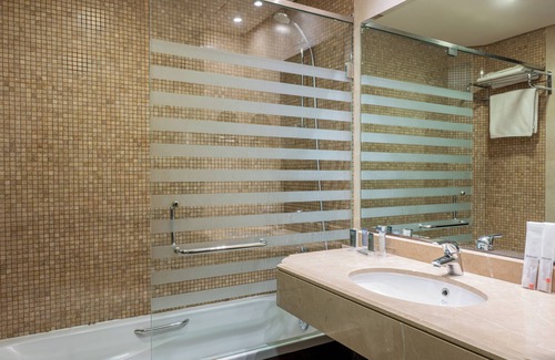 Jiyeh Hotel | Discover Jiyeh Marina Resort Hotel & Chalets with Pool & Spa