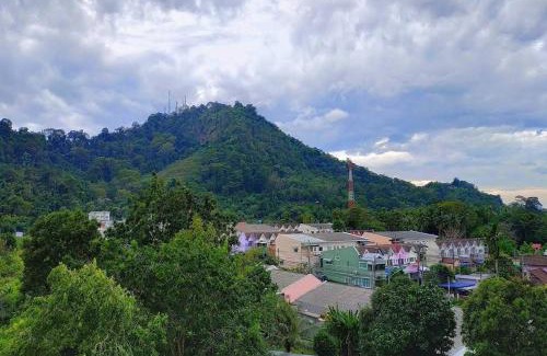 Ratsada Apartment | Welcoming JJ Residence in Phuket Town with Great Amenities