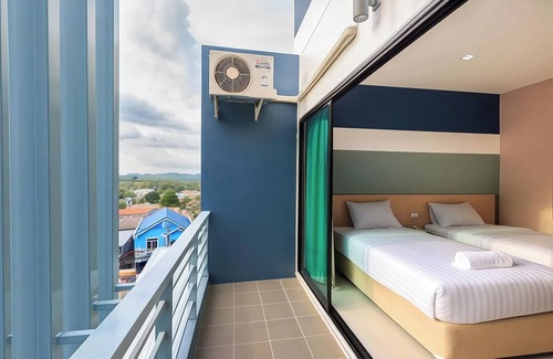Ratsada Hotel | Comfortable JJ Residence in Phuket Town with Family Amenities