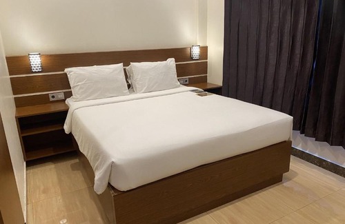 Bajawa Hotel | Discover JJ Virgo Hotel: Comfortable Stay with Breakfast