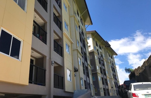 Baguio Apartment | Budget-Friendly Jjcozy Condo with Family Amenities