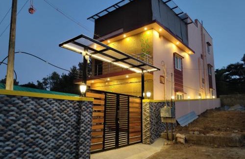 Yercaud Hotel | Budget-Friendly JK Resort with Pool and Pet-Friendly Perks