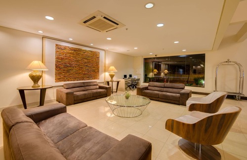 Londrina Hotel | Discover Blue Tree Premium Londrina with Pool and Spa