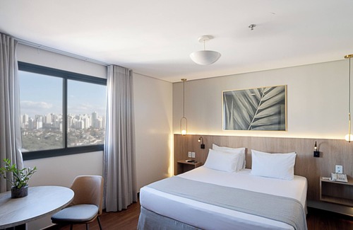 Londrina Hotel | Discover Blue Tree Premium Londrina with Pool and Spa