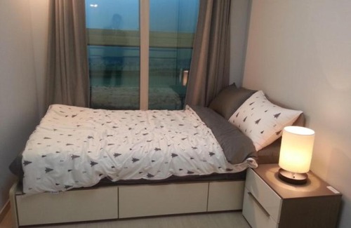 Yeosu Hotel | Family-Friendly JK Yeosoo Hotel with Pet Amenities & Hot Tub