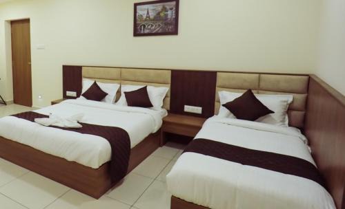 Vellore Hotel | Budget-Friendly JKInn: Wheelchair Accessible & Family Ready