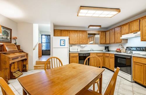 Birch Bay Condo | Guest Rated 10/10: JL 611 Greenbelt Beachfront Condo