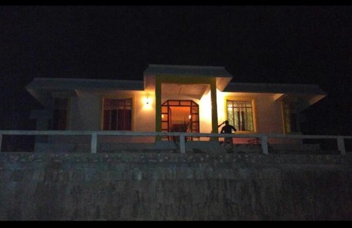 Sohra House | Budget-Friendly JMS Lodge: Pet and Child Friendly Stay