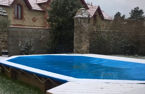 Saint-Philbert-de-Grand-Lieu House | Spacious Family-Friendly Retreat with Pool and Fireplace