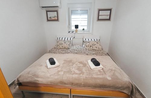 Ljubljana Apartment | Top-Rated JO-MA Apartma with Safe Parking & Pet-Friendly