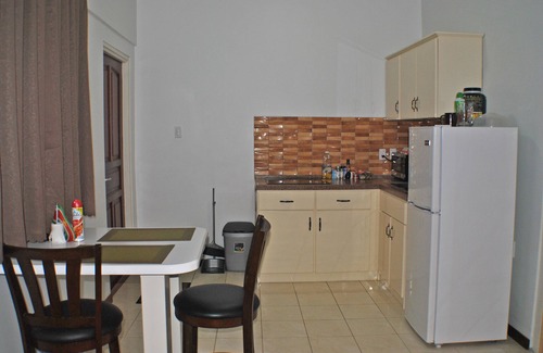 Paramaribo Hotel | Explore Joah Inn Appartementen: Family-Friendly Retreat