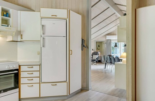 Bøtø By House | Cozy Joakim Hotel - Steps from the Ocean with Pool Access