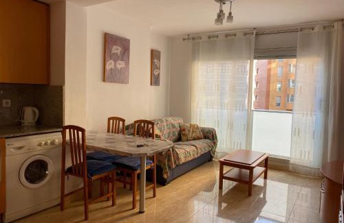Tarragona Apartment | Joan XXIII Apartment: Family-Friendly Stay with Top Ratings