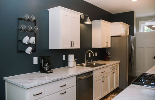 Sandpoint Apartment | Experience Joanna Gaines' Favorite Ocean View Retreat!