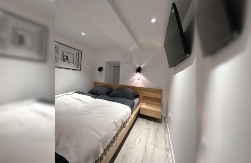 Bad Urach Apartment | Family-Friendly JobelHome Alb Apartment with High Ratings