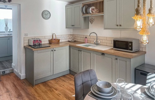 Buckie Cottage | Discover an Unforgettable Stay with Oceanfront Views