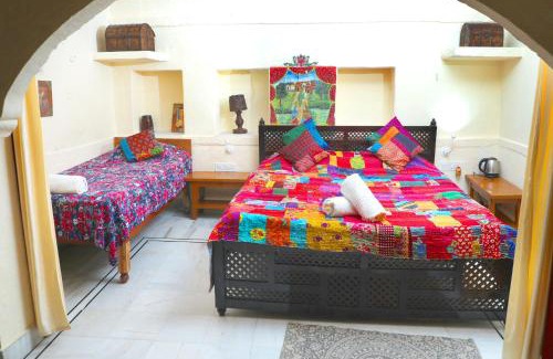 Gulab Sagar House | Discover Jodhpur Heritage Haveli: 4-Star Guest Retreat