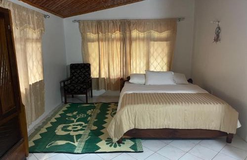 Rombo House | Experience Comfort at Joe & El Heritage Villa with Breakfast