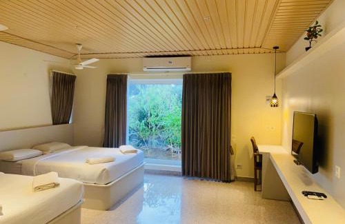 Ramanathapuram Resort | Relax at Joe's Beach Shack - Oceanview Resort in Ramanathapuram