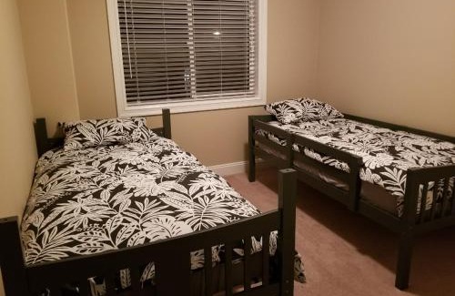 Renton House | Explore JOFER Seattle/Renton Home - Family-Friendly Stay
