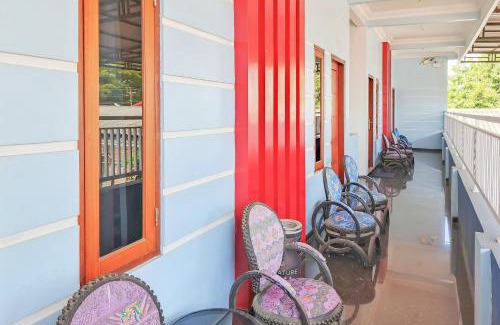 Tegal Hotel | Joglo Guest House Syariah Mitra RedDoorz