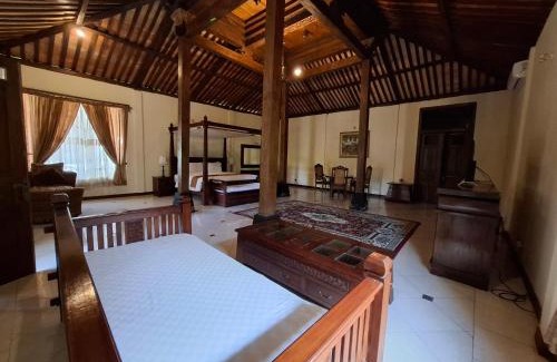 Pakem Resort | Relax at Jogloplawang Villa & Resort with Oceanfront Views