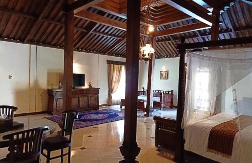 Pakem Resort | Relax at Jogloplawang Villa & Resort with Oceanfront Views